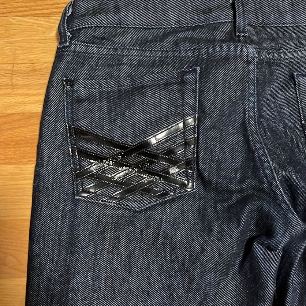 7 for all mankind low rise dojo dark wash jeans size 29 hemmed to 31”